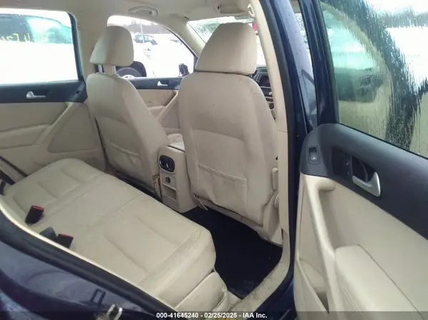 WVGBV7AXXGW526217 2016 VOLKSWAGEN TIGUAN - Image 8