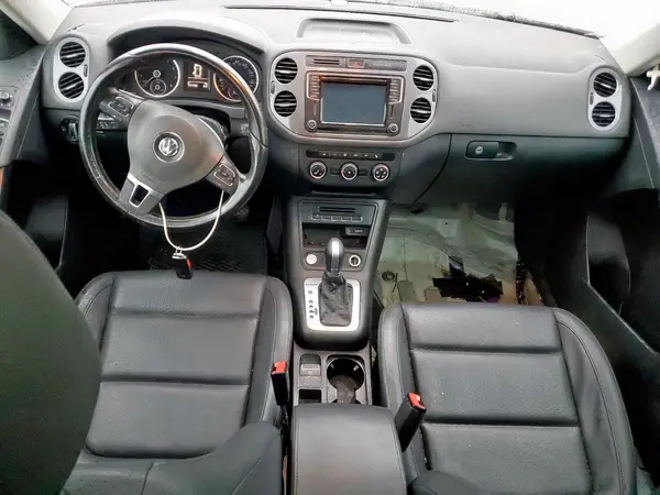 WVGBV7AXXGW526220 2016 VOLKSWAGEN TIGUAN - Image 8