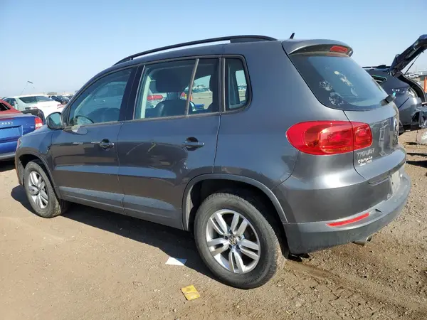 WVGBV7AXXGW528050 2016 VOLKSWAGEN TIGUAN - Image 2