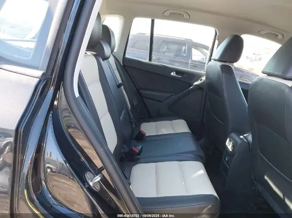 WVGBV7AXXGW541428 2016 VOLKSWAGEN TIGUAN - Image 8