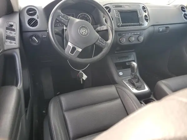 WVGBV7AXXGW554423 2016 VOLKSWAGEN TIGUAN - Image 8