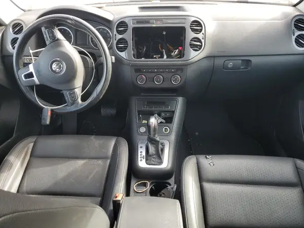 WVGBV7AXXGW560979 2016 VOLKSWAGEN TIGUAN - Image 8