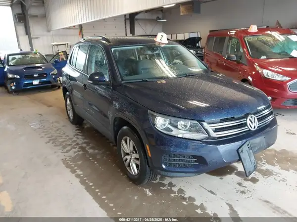 WVGBV7AXXGW565289 2016 VOLKSWAGEN TIGUAN - Image 1