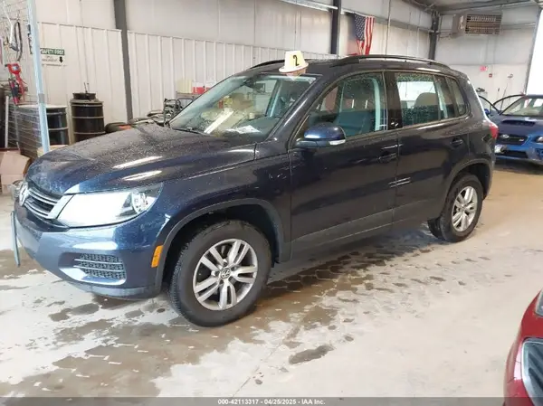 WVGBV7AXXGW565289 2016 VOLKSWAGEN TIGUAN - Image 2