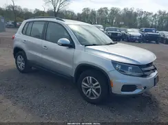 WVGBV7AXXGW566054 2016 VOLKSWAGEN TIGUAN