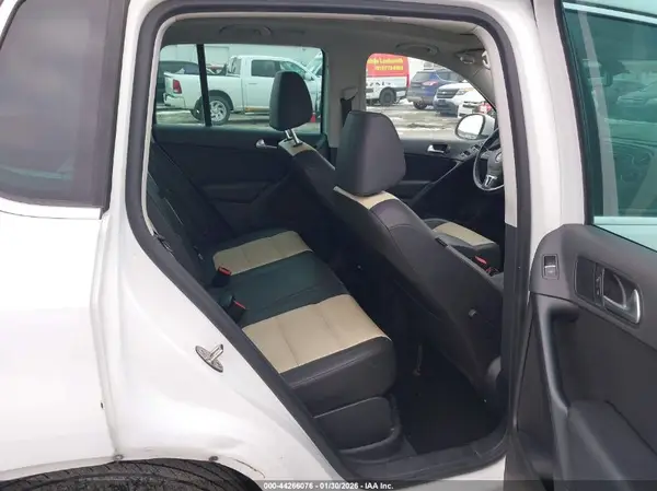 WVGBV7AXXGW574493 2016 VOLKSWAGEN TIGUAN - Image 8