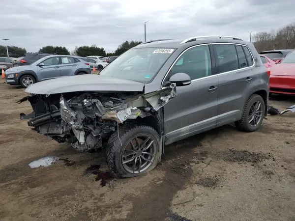 WVGBV7AXXGW584067 2016 VOLKSWAGEN TIGUAN - Image 1