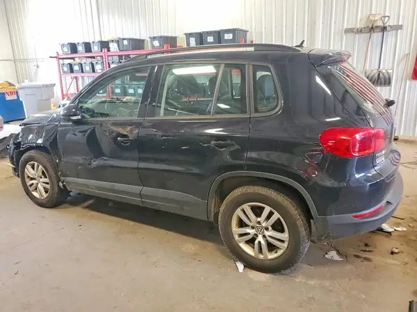 WVGBV7AXXGW589477 2016 VOLKSWAGEN TIGUAN - Image 2