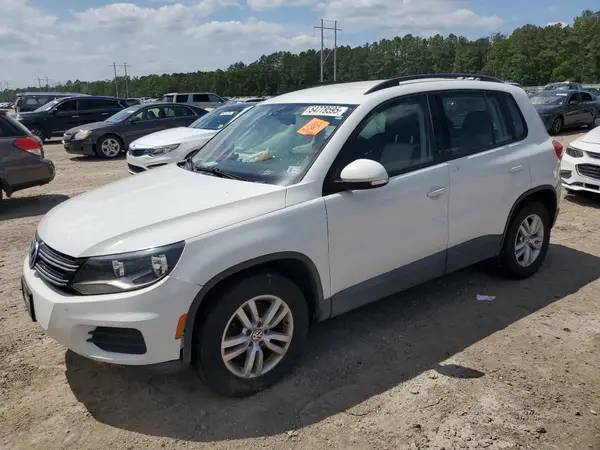 WVGBV7AXXGW590144 2016 VOLKSWAGEN TIGUAN - Image 1
