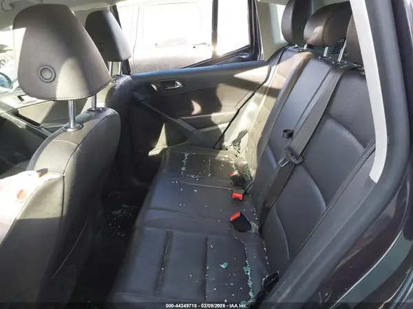 WVGBV7AXXGW593383 2016 VOLKSWAGEN TIGUAN - Image 8
