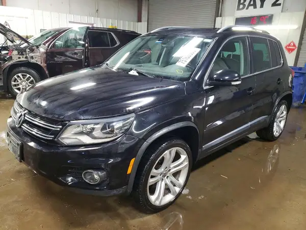 WVGBV7AXXGW616080 2016 VOLKSWAGEN TIGUAN - Image 1
