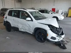 WVGBV7AXXHK001084 2017 VOLKSWAGEN TIGUAN