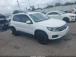 WVGBV7AXXHK008956 2017 VOLKSWAGEN TIGUAN