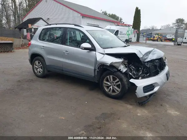 WVGBV7AXXHK014501 2017 VOLKSWAGEN TIGUAN - Image 1
