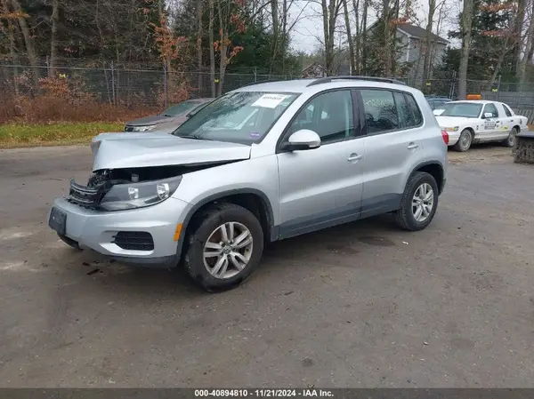WVGBV7AXXHK014501 2017 VOLKSWAGEN TIGUAN - Image 2