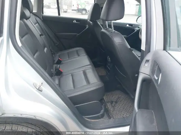 WVGBV7AXXHK014501 2017 VOLKSWAGEN TIGUAN - Image 8