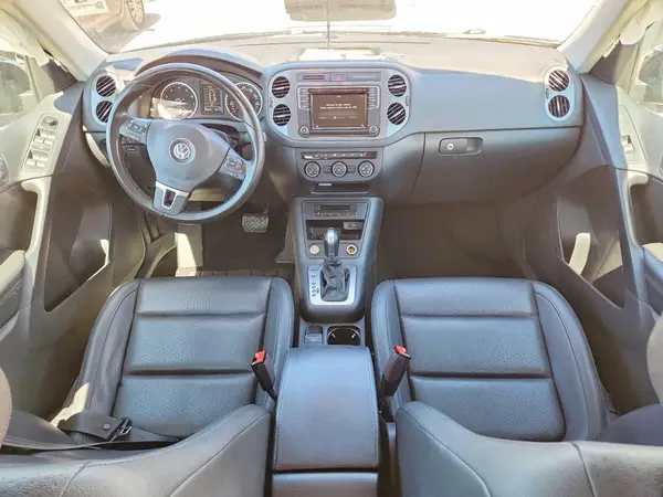 WVGBV7AXXHK020623 2017 VOLKSWAGEN TIGUAN - Image 8