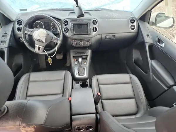 WVGBV7AXXHK022372 2017 VOLKSWAGEN TIGUAN - Image 8