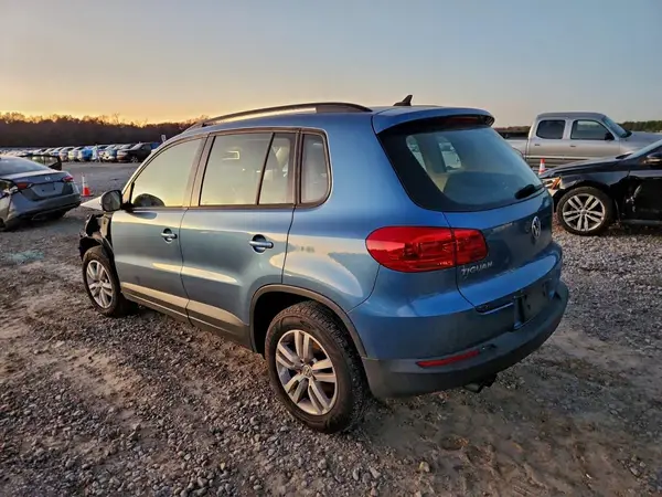 WVGBV7AXXHK026406 2017 VOLKSWAGEN TIGUAN - Image 2