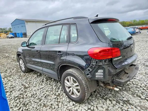 WVGBV7AXXHK035400 2017 VOLKSWAGEN TIGUAN - Image 2
