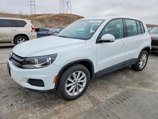WVGBV7AXXHK045232 2017 VOLKSWAGEN TIGUAN - Image 1