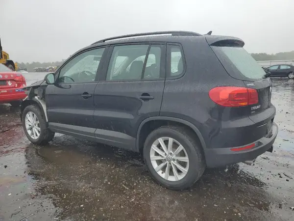 WVGBV7AXXHK050964 2017 VOLKSWAGEN TIGUAN - Image 2