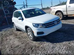 WVGBV7AXXHW504820 2017 VOLKSWAGEN TIGUAN