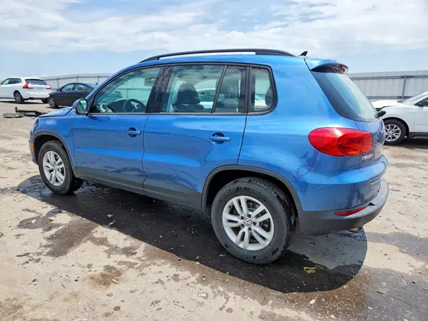 WVGBV7AXXHW510276 2017 VOLKSWAGEN TIGUAN - Image 2