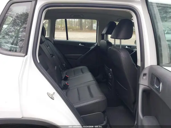 WVGBV7AXXHW511346 2017 VOLKSWAGEN TIGUAN - Image 8