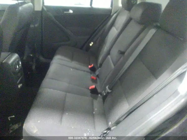 WVGBV7AXXJK003696 2018 VOLKSWAGEN TIGUAN - Image 8