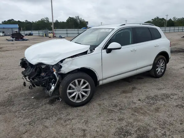 WVGEF7BP5HD000423 2017 VOLKSWAGEN TOUAREG