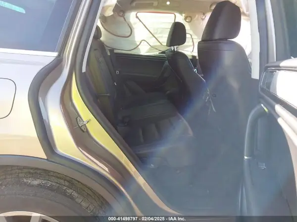 WVGEF9BP0GD003241 2016 VOLKSWAGEN TOUAREG - Image 8