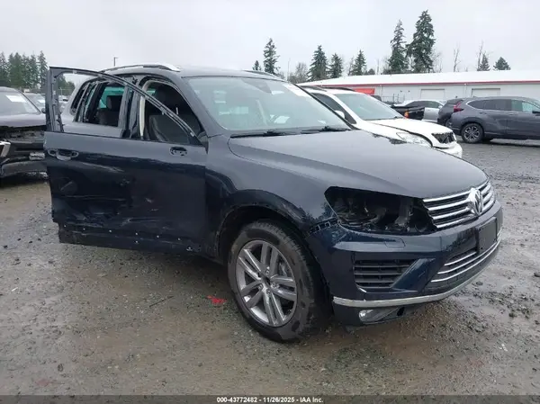 WVGEF9BP0GD011369 2016 VOLKSWAGEN TOUAREG