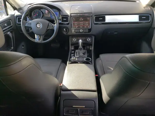 WVGEF9BP0GD012604 2016 VOLKSWAGEN TOUAREG - Image 8