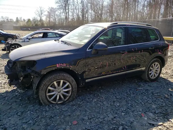 WVGEF9BP2GD002110 2016 VOLKSWAGEN TOUAREG - Image 1