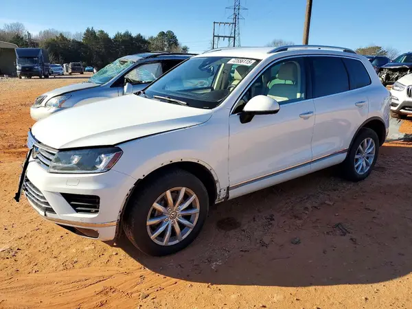 WVGEF9BP2GD003046 2016 VOLKSWAGEN TOUAREG - Image 1