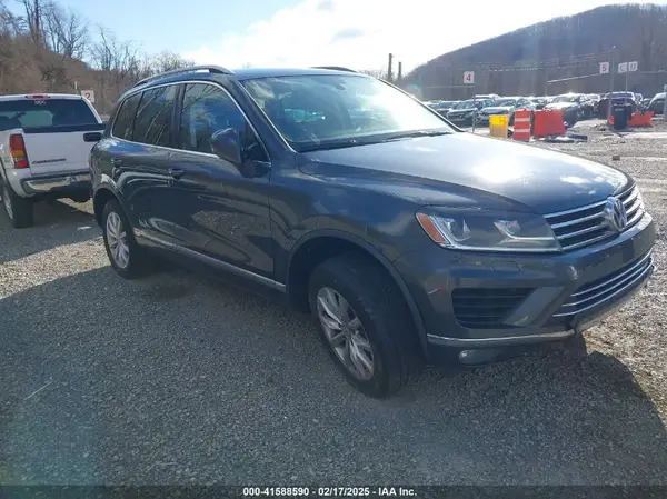 WVGEF9BP2GD005315 2016 VOLKSWAGEN TOUAREG - Image 1