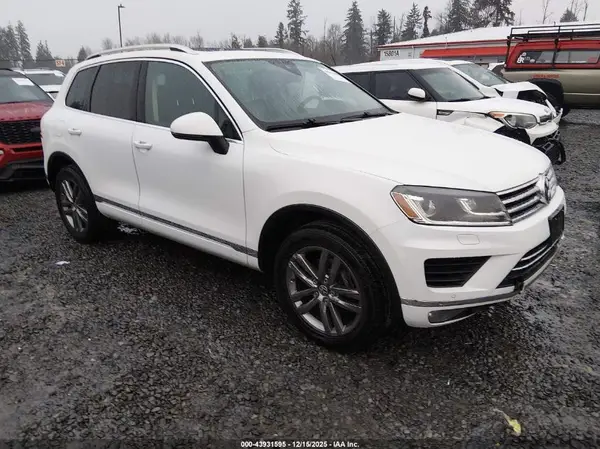 WVGEF9BP2GD012555 2016 VOLKSWAGEN TOUAREG - Image 1