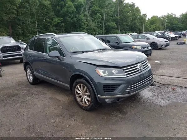 WVGEF9BP3GD004531 2016 VOLKSWAGEN TOUAREG - Image 1