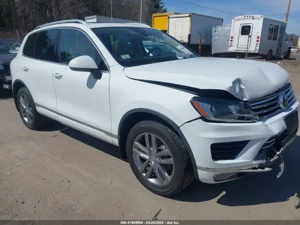 WVGEF9BP3GD004853 2016 VOLKSWAGEN TOUAREG - Image 1