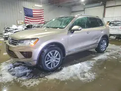 WVGEF9BP3GD011236 2016 VOLKSWAGEN TOUAREG