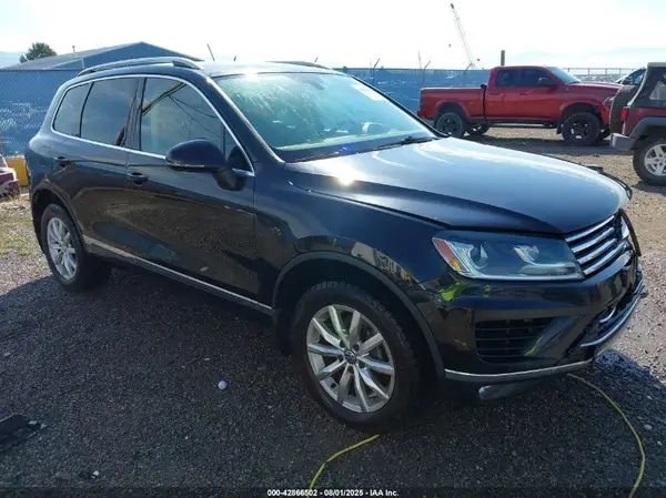 WVGEF9BP4GD005686 2016 VOLKSWAGEN TOUAREG