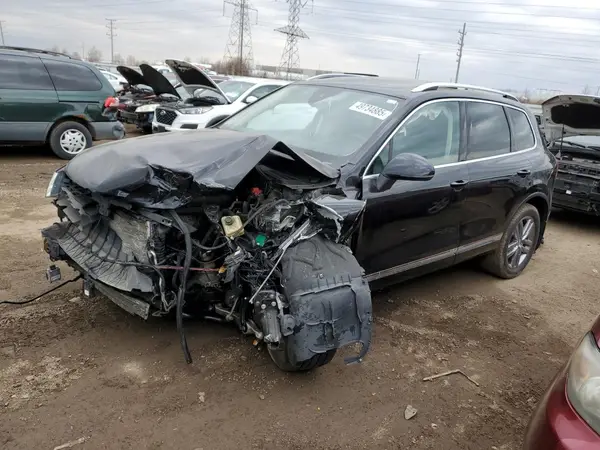 WVGEF9BP4GD011455 2016 VOLKSWAGEN TOUAREG - Image 1