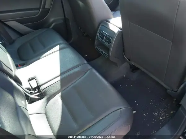 WVGEF9BP4GD012265 2016 VOLKSWAGEN TOUAREG - Image 8