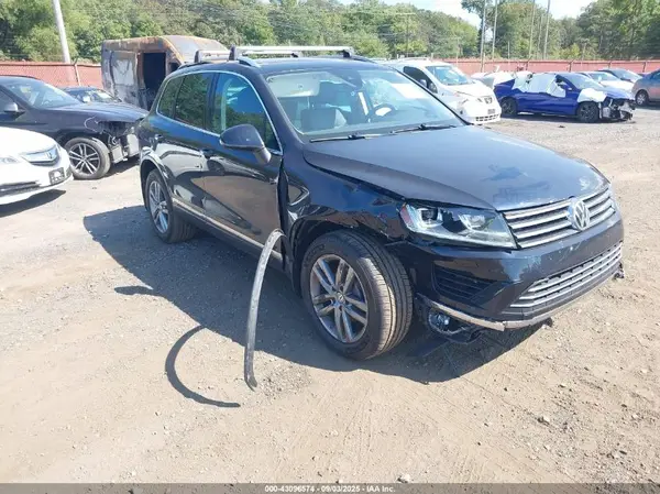 WVGEF9BP5GD010864 2016 VOLKSWAGEN TOUAREG