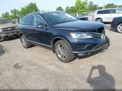 WVGEF9BP6GD011585 2016 VOLKSWAGEN TOUAREG