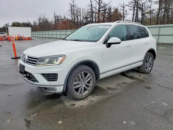WVGEF9BP7GD005732 2016 VOLKSWAGEN TOUAREG - Image 1