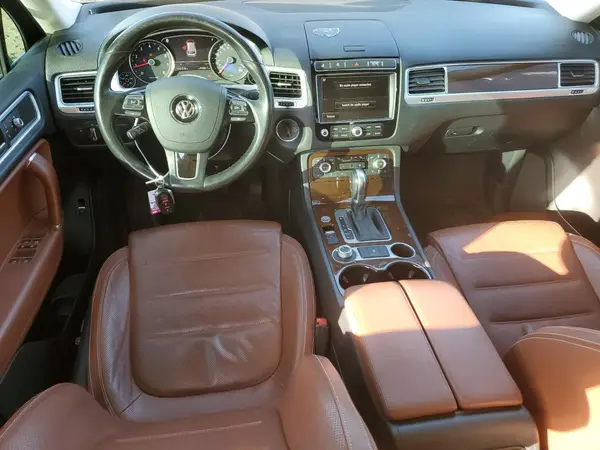 WVGEF9BP7GD010767 2016 VOLKSWAGEN TOUAREG - Image 8