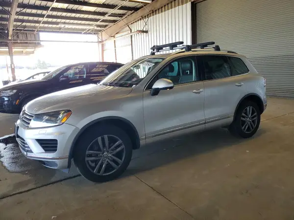 WVGEF9BP8GD009532 2016 VOLKSWAGEN TOUAREG - Image 1