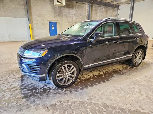 WVGEF9BP8GD012463 2016 VOLKSWAGEN TOUAREG - Image 1